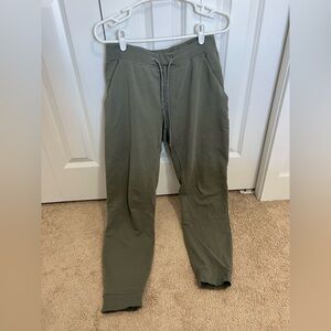 lululemon athletica Men's Sage Joggers
